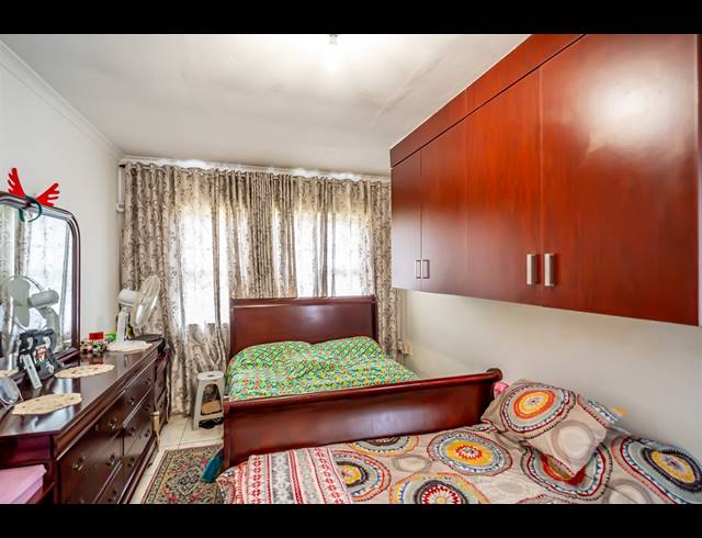 3 BEDROOM HOUSE FOR SALE IN RESERVOIR HILLS